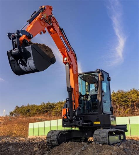 doosan mini excavator reviews